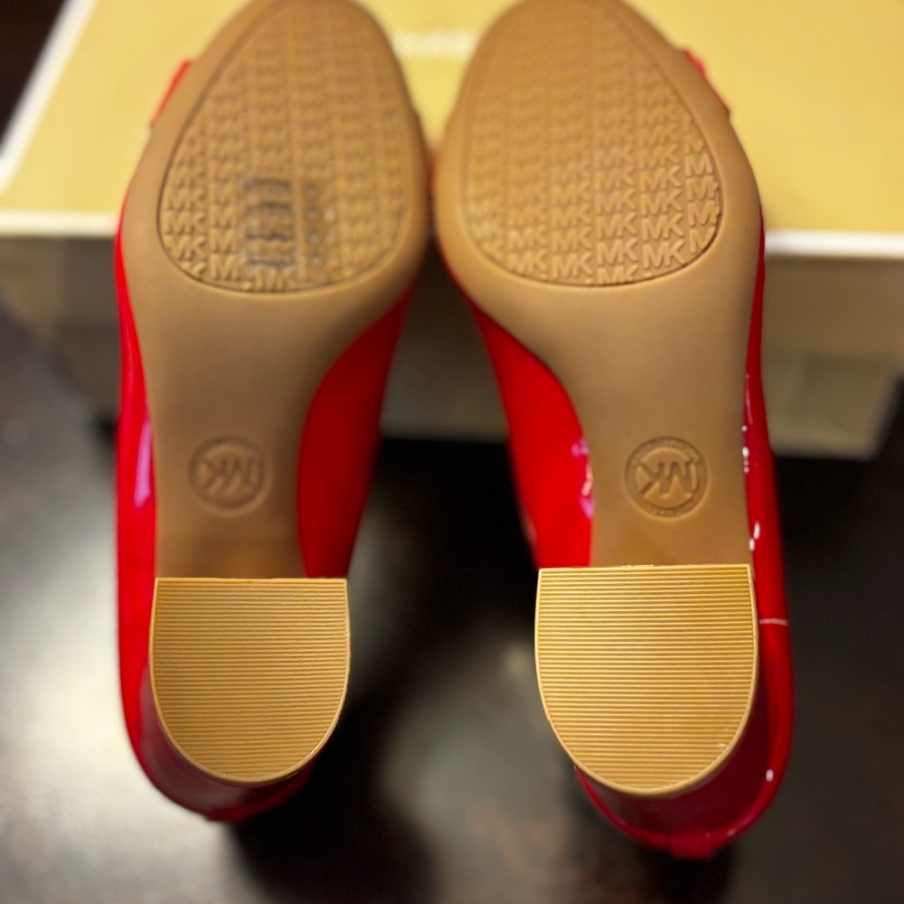 Michael Kors Red Glossy Heels - Picture 4 of 5